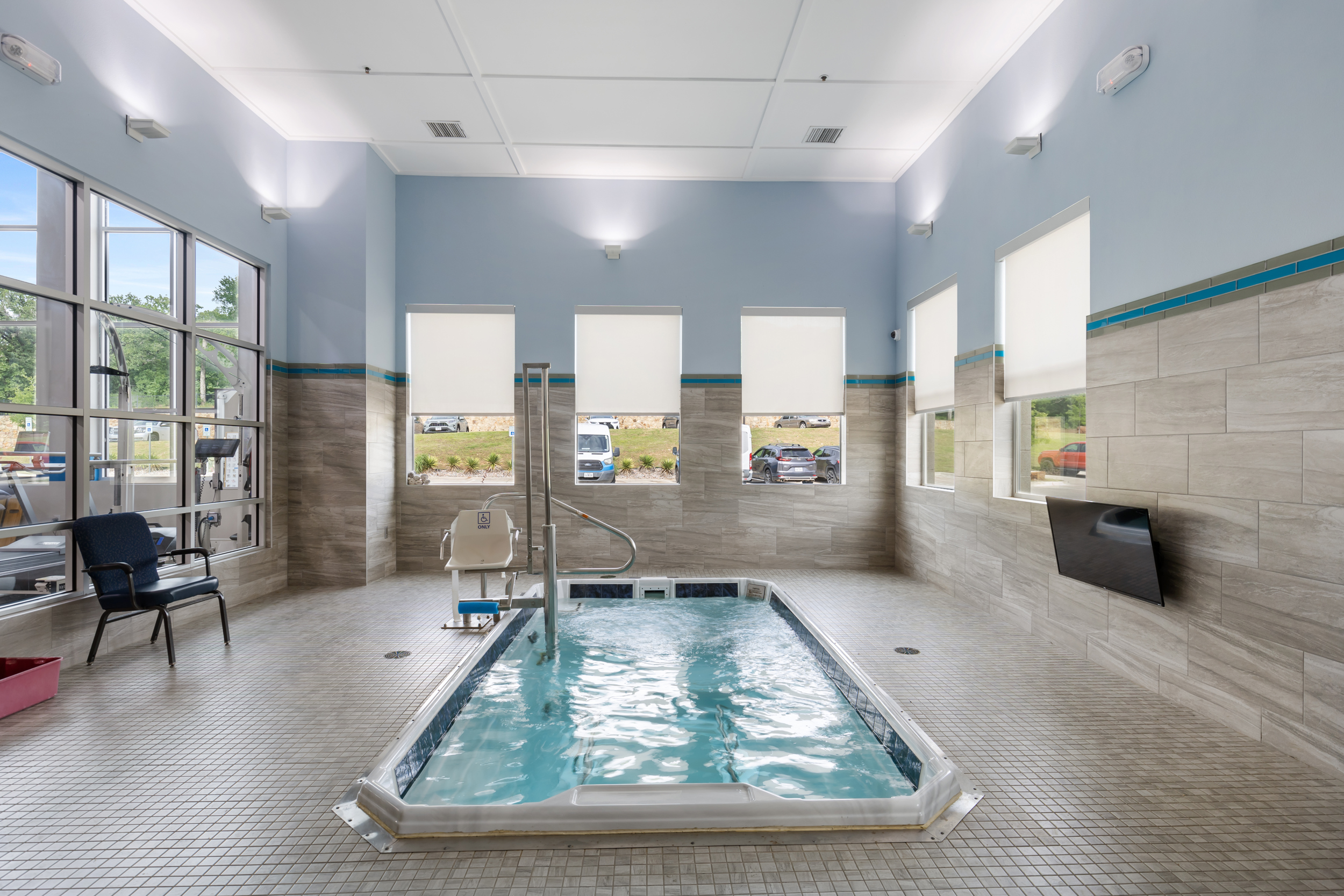 The therapy pool at Savannah Oaks